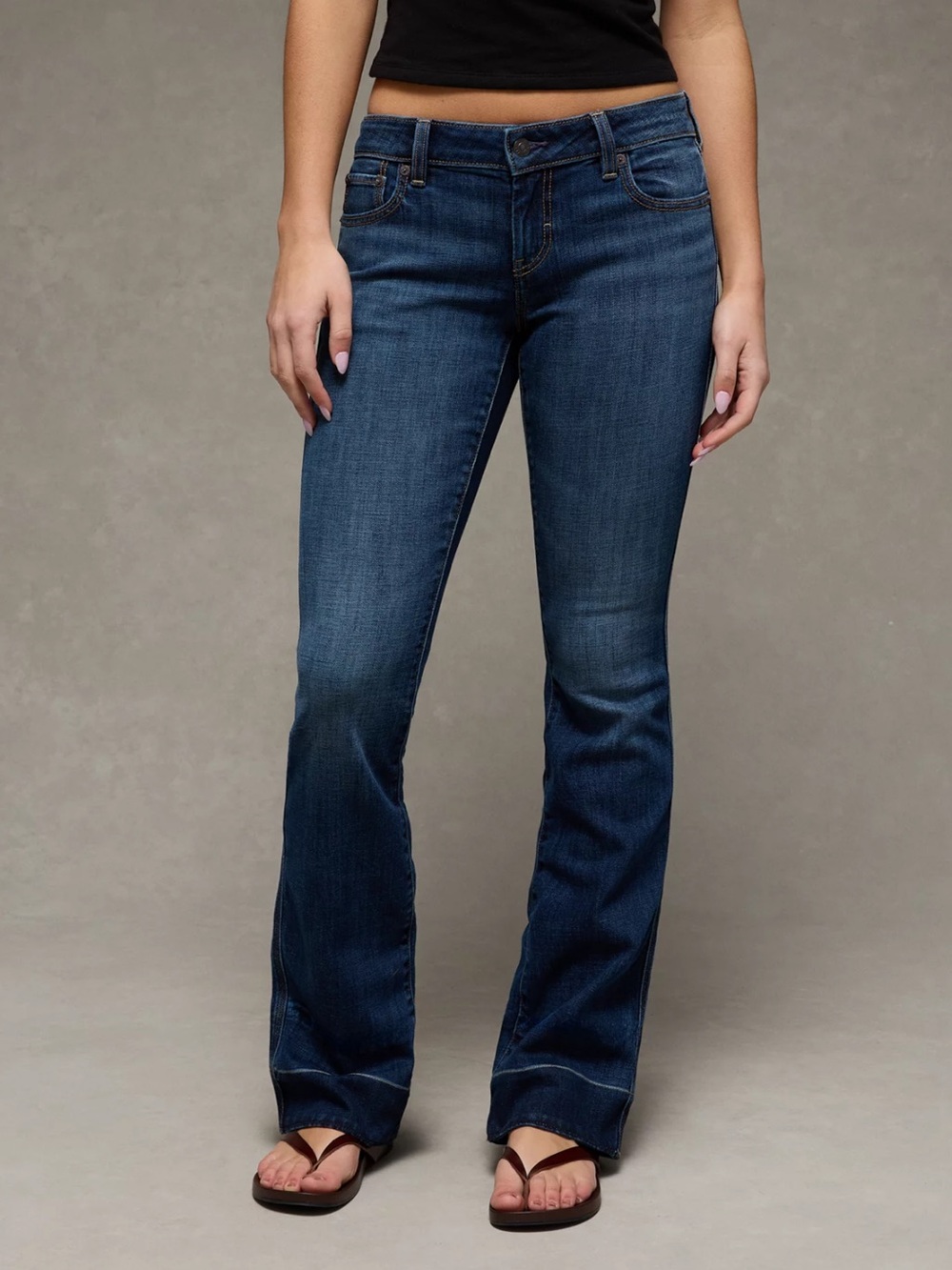 American Eagle - Super Low Rise Bootcut Jeans - SIZE 10 LONG - Ella Langley Jean